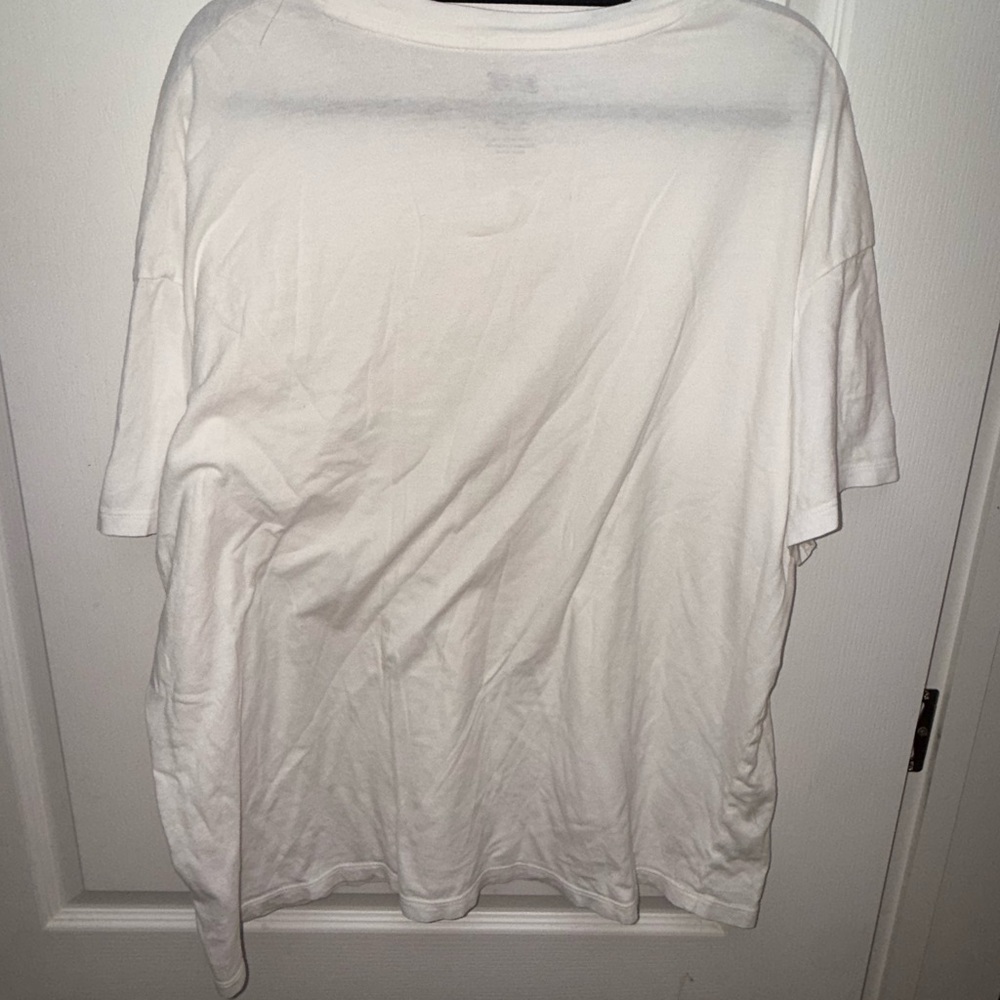 Willie Nelson White Graphic T-Shirt - Picture 3 of 3